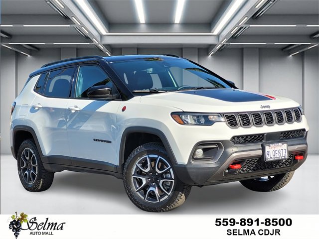 Used 2024 Jeep Compass Trailhawk