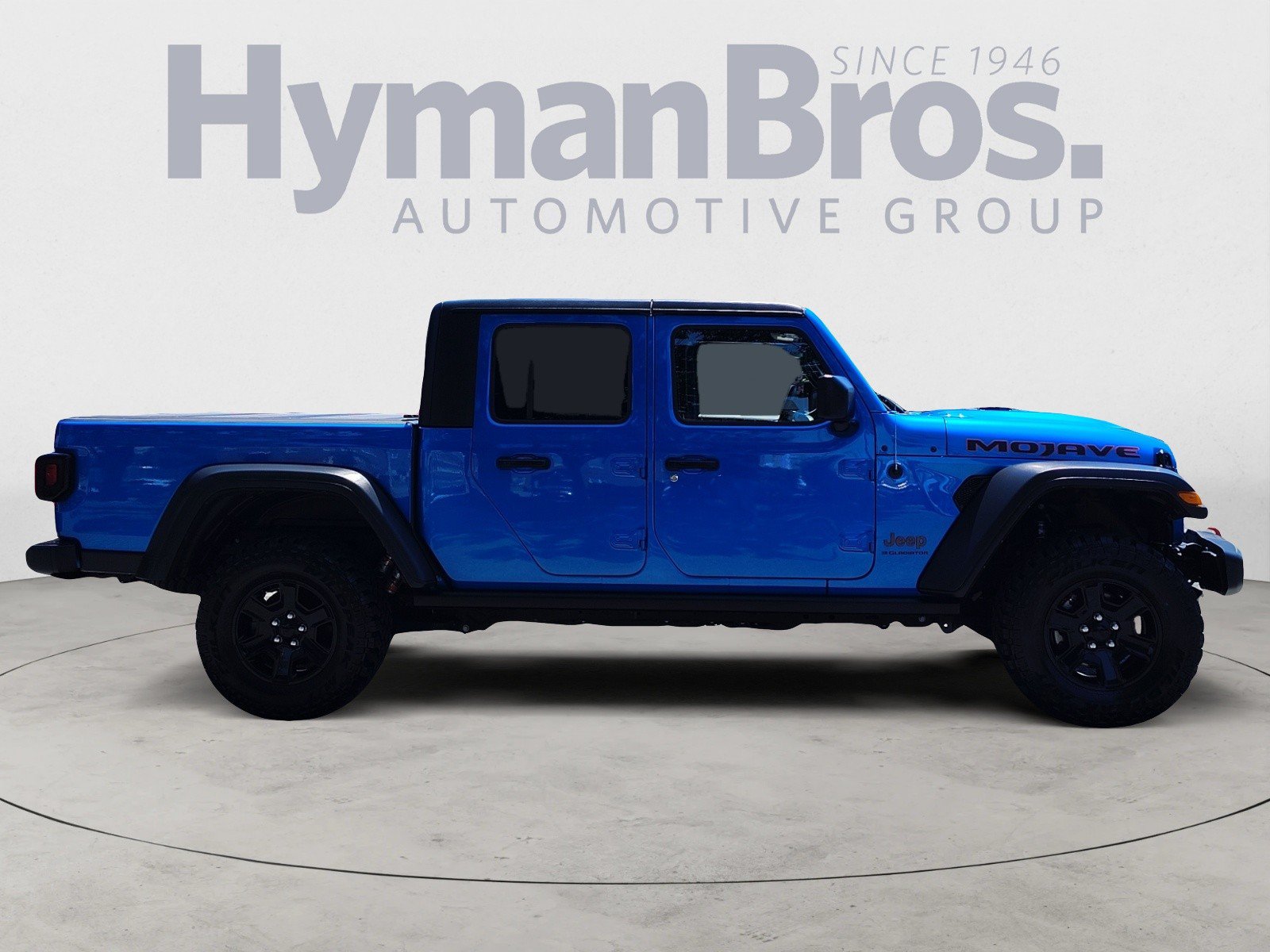 Used 2023 Jeep Gladiator Mojave w/ Cold Weather Group AWD/4WD image 2