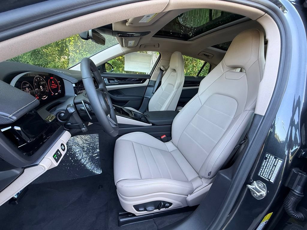 New 2026 Porsche Panamera 4 AWD/4WD image 5