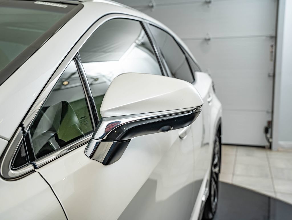 Used 2018 Lexus RX 450h AWD w/ Luxury Package image 9