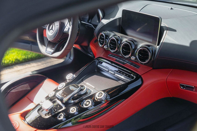 Used 2018 Mercedes-Benz AMG GT C image 27