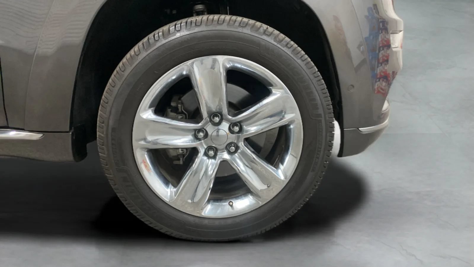 Used 2017 Jeep Grand Cherokee Summit AWD/4WD image 27