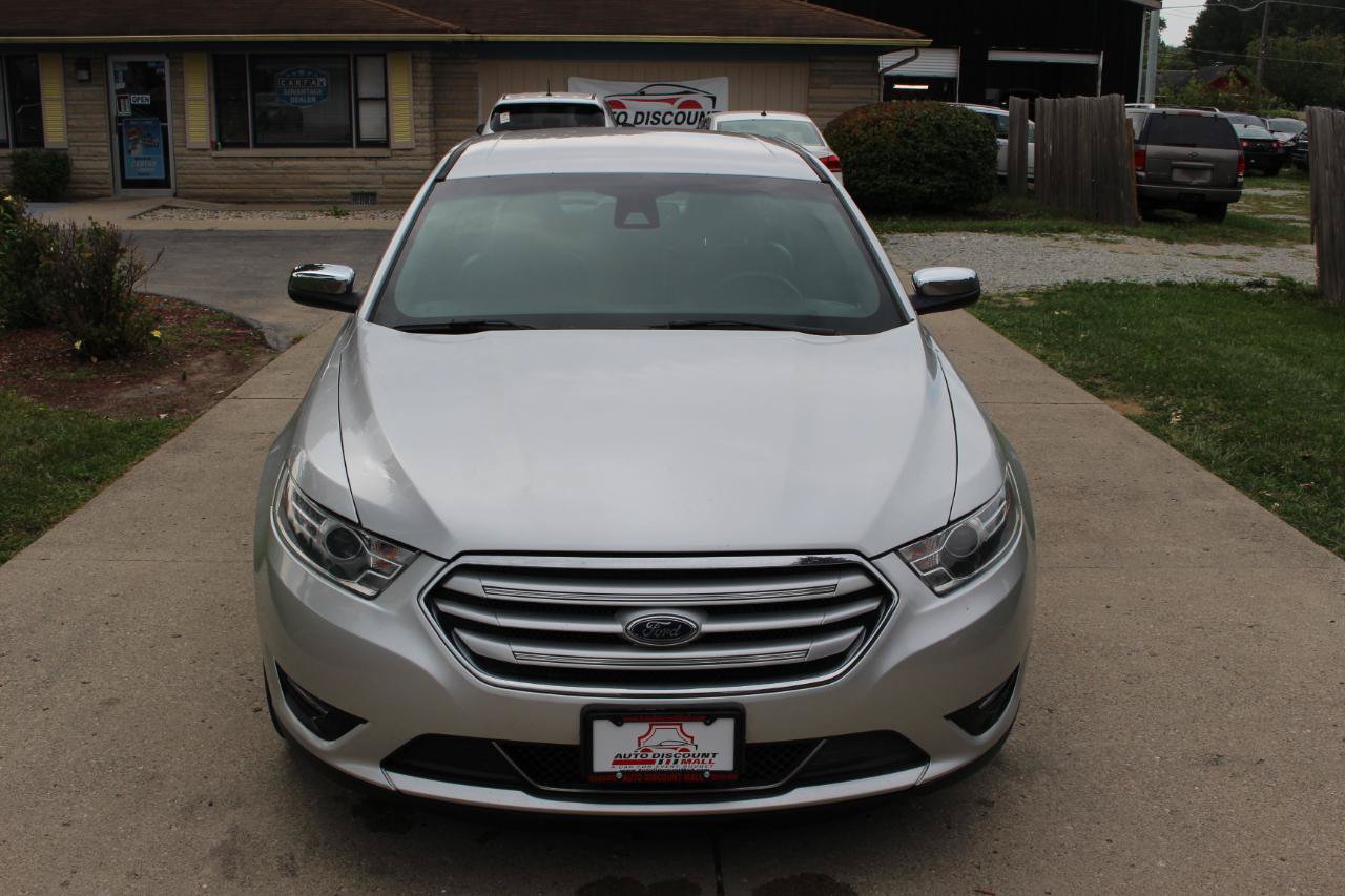 Used 2019 Ford Taurus Limited FWD image 3