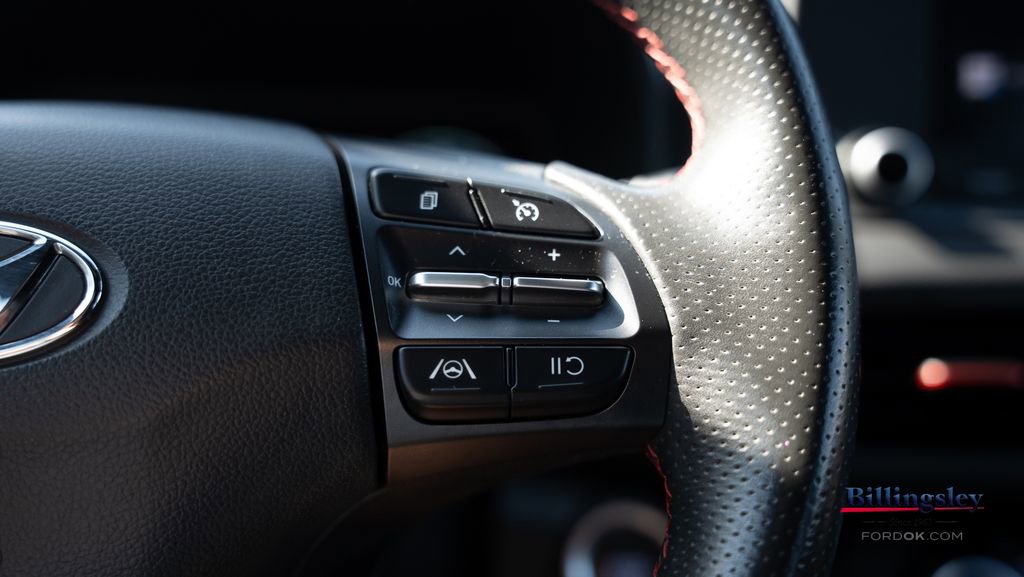 Used 2022 Hyundai Kona N Line image 11