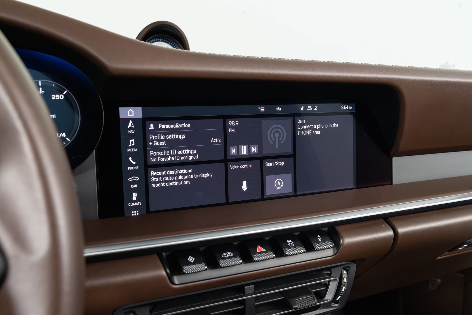 Used 2021 Porsche 911 Targa 4S image 42