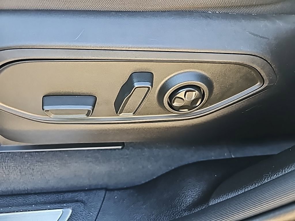 Used 2024 Jeep Grand Cherokee Overland image 29