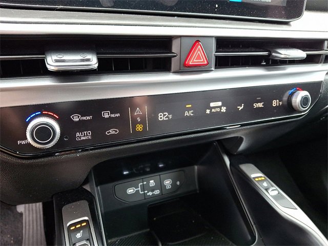 Used 2024 Kia Sorento X-Line EX image 17