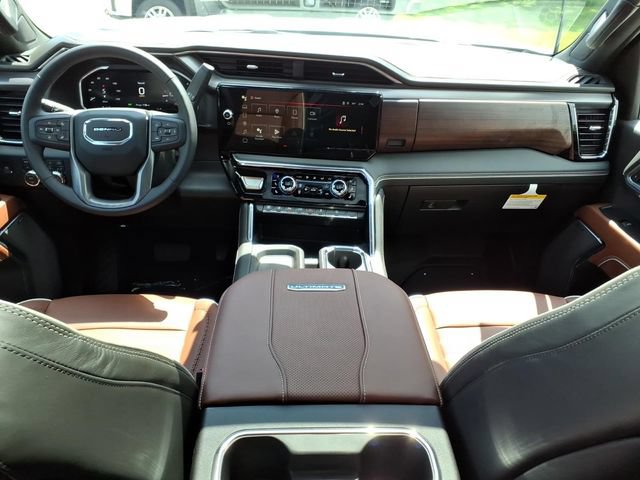 New 2026 GMC Sierra 3500 Denali Ultimate AWD/4WD image 12