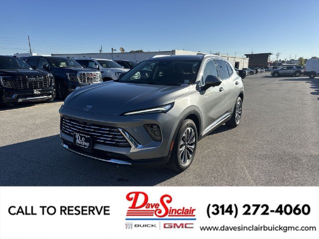 Used 2024 Buick Envision Preferred AWD/4WD image 1