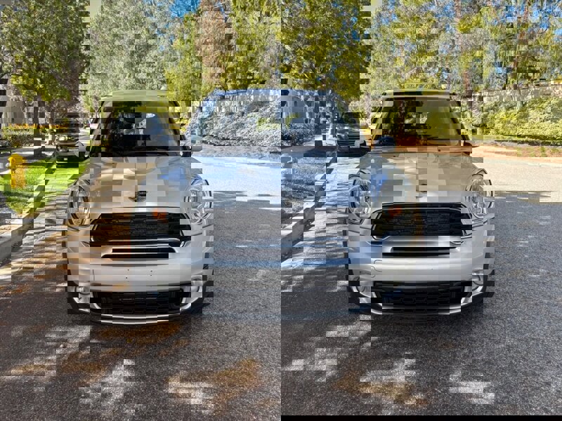 Used 2011 MINI Cooper Countryman S image 8