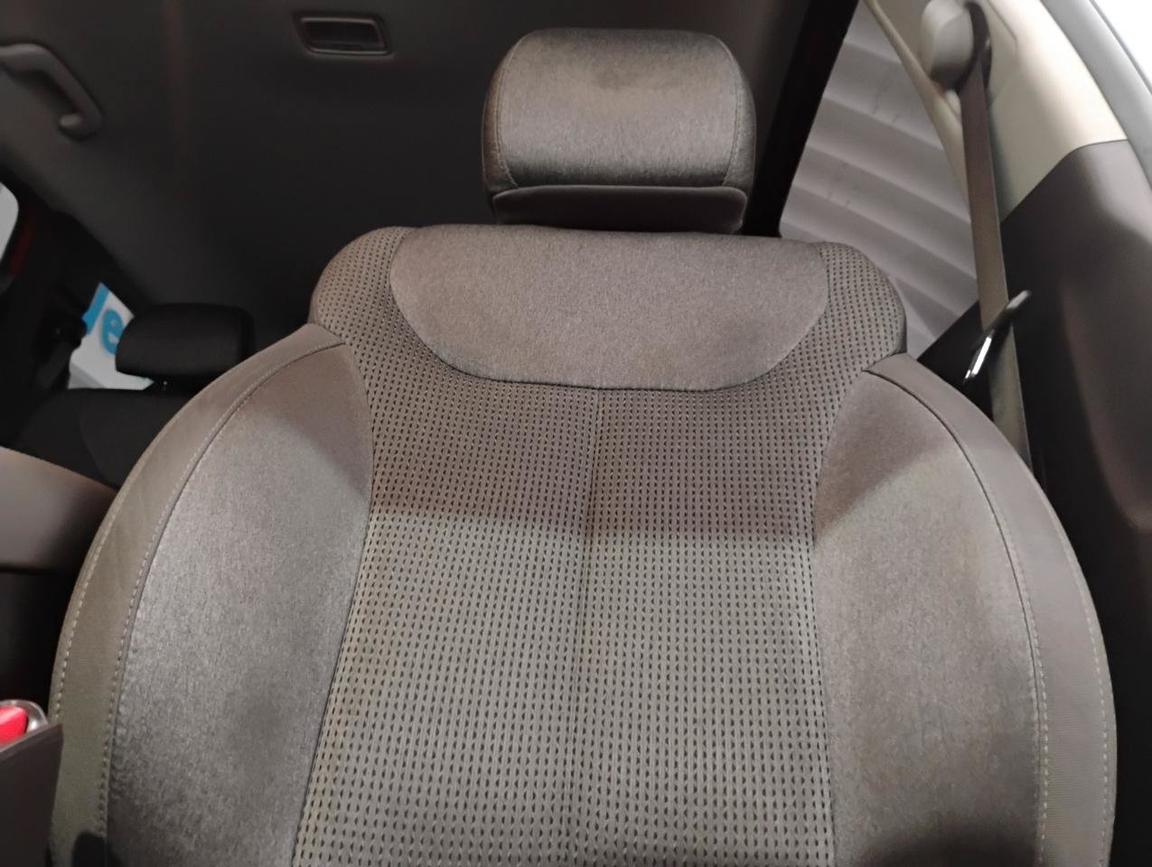 Used 2019 Hyundai Santa Fe SEL FWD image 49