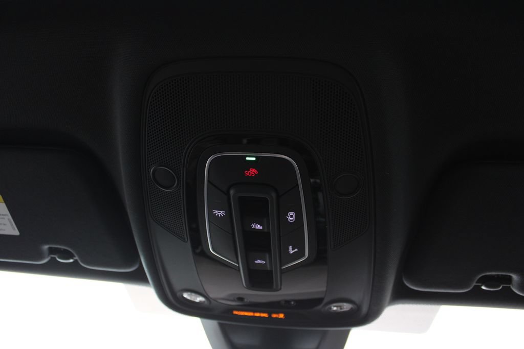 New 2026 Audi SQ8 Premium Plus AWD/4WD image 33