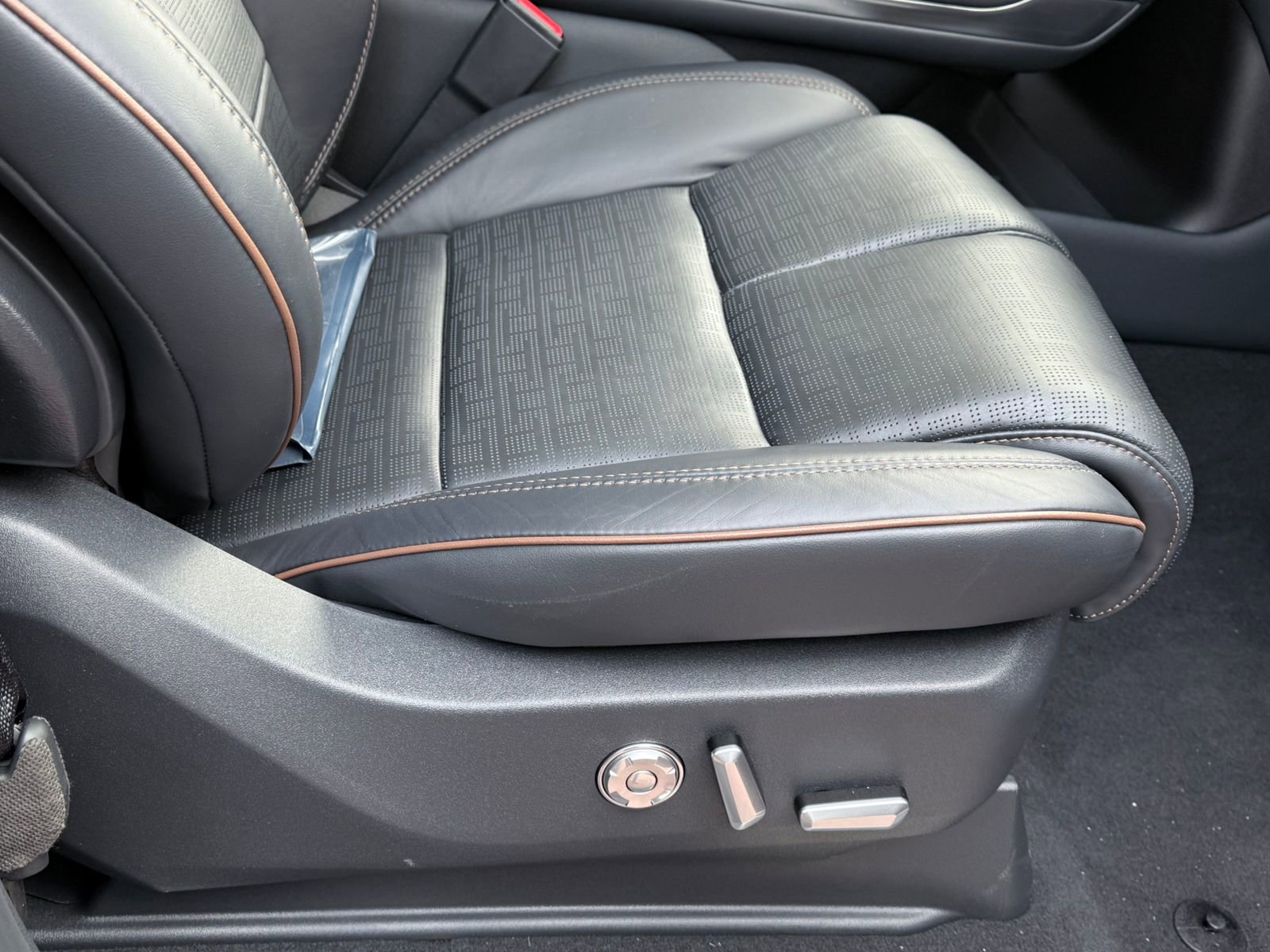 New 2025 Lincoln Navigator Black Label image 9