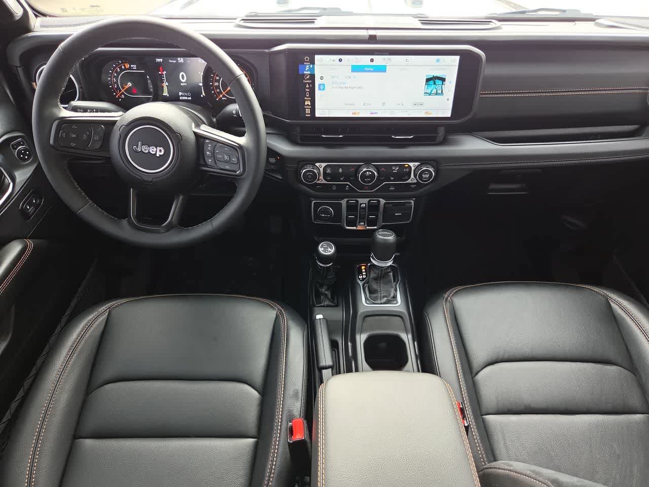 Used 2025 Jeep Gladiator Sport AWD/4WD image 18