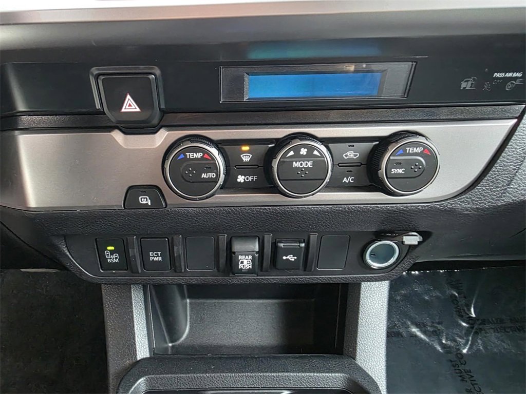 Used 2022 Toyota Tacoma SR5 image 21