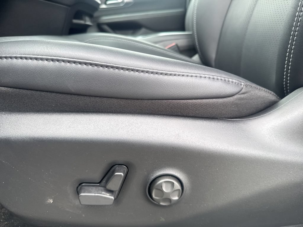 New 2026 Chrysler Voyager LX FWD image 22