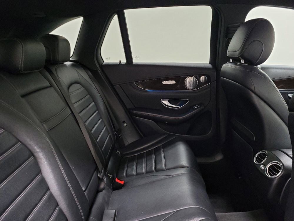Used 2016 Mercedes-Benz GLC 300 4MATIC image 19
