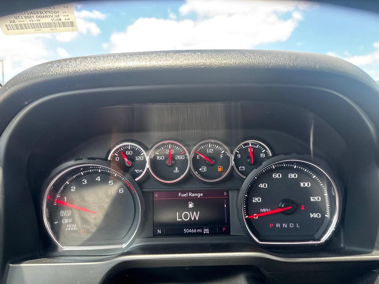 Used 2022 Chevrolet Silverado 1500 LT AWD/4WD image 38