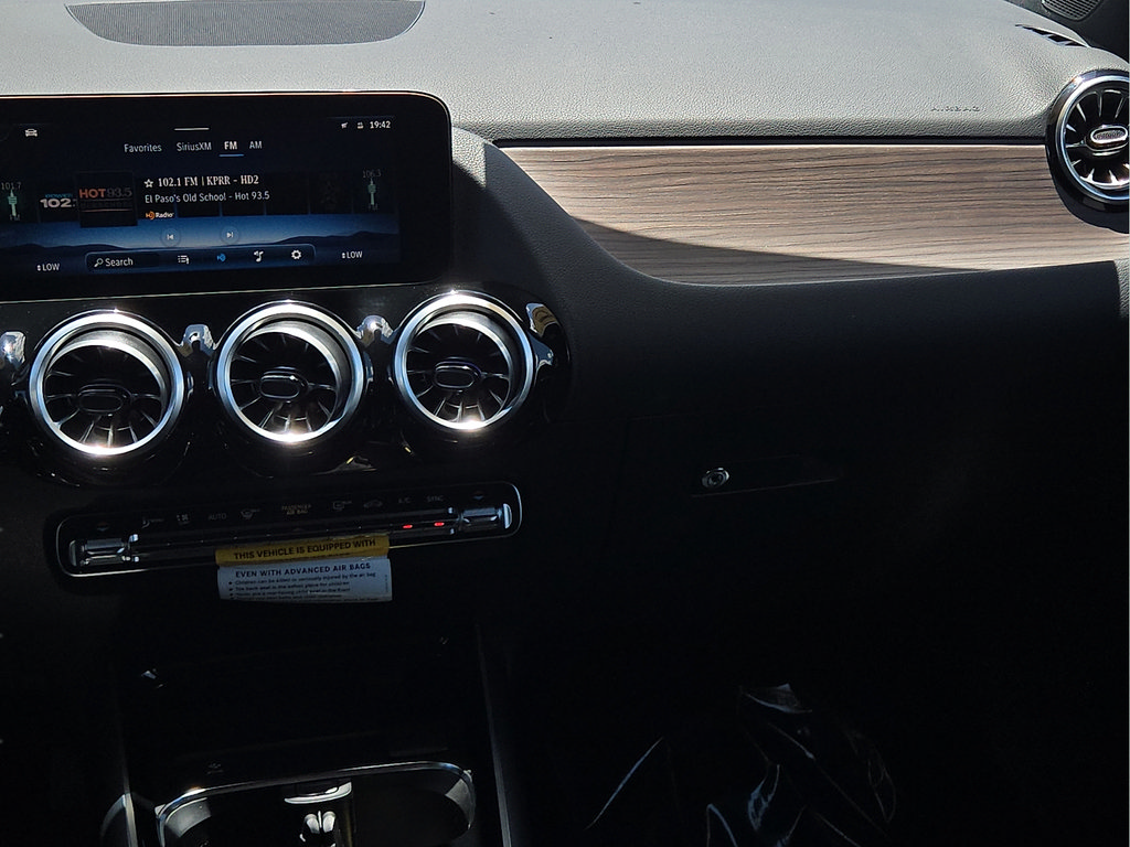 New 2026 Mercedes-Benz GLA 250 image 15