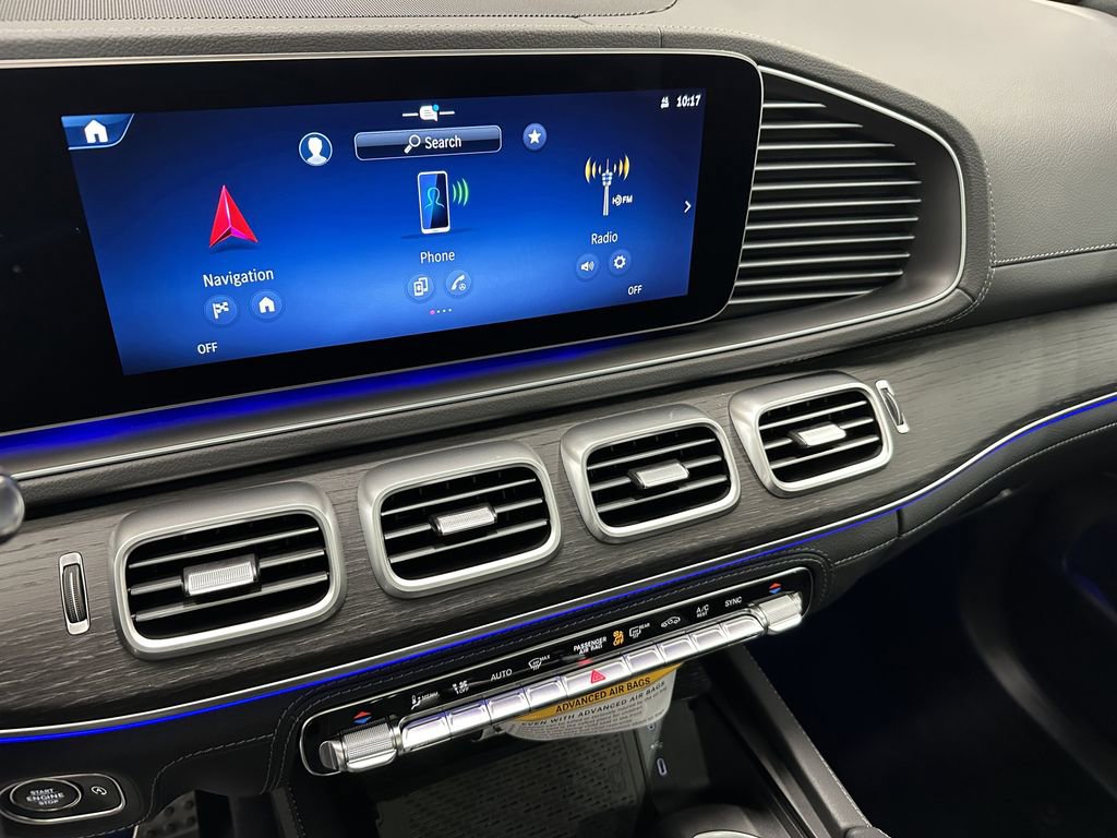 New 2026 Mercedes-Benz GLS 580 4MATIC image 32