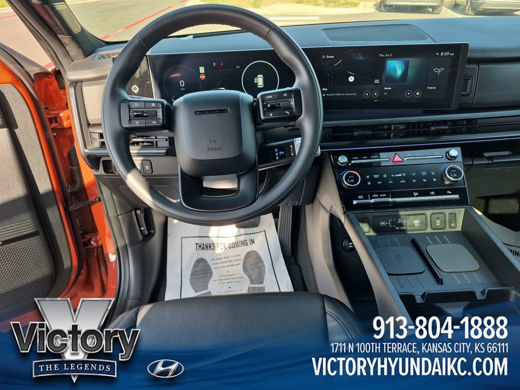 Used 2025 Hyundai Santa Fe Calligraphy FWD image 13