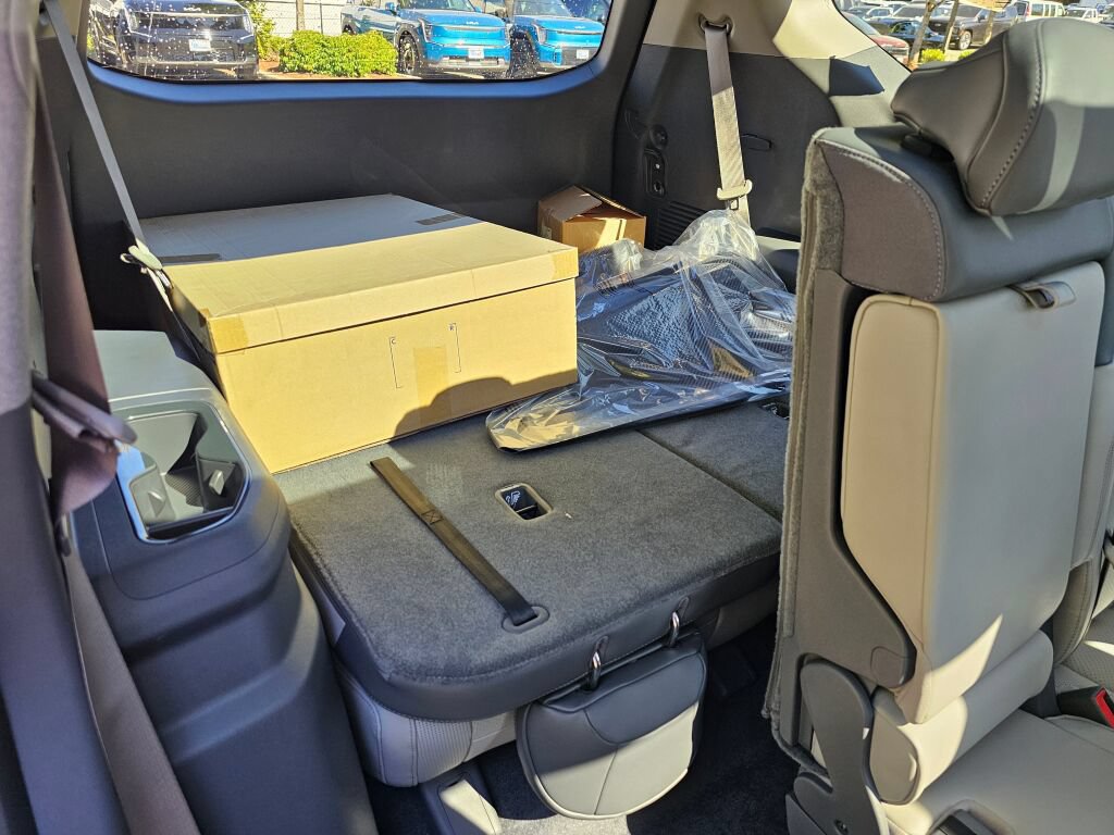 New 2026 Kia EV9 Wind AWD/4WD image 29