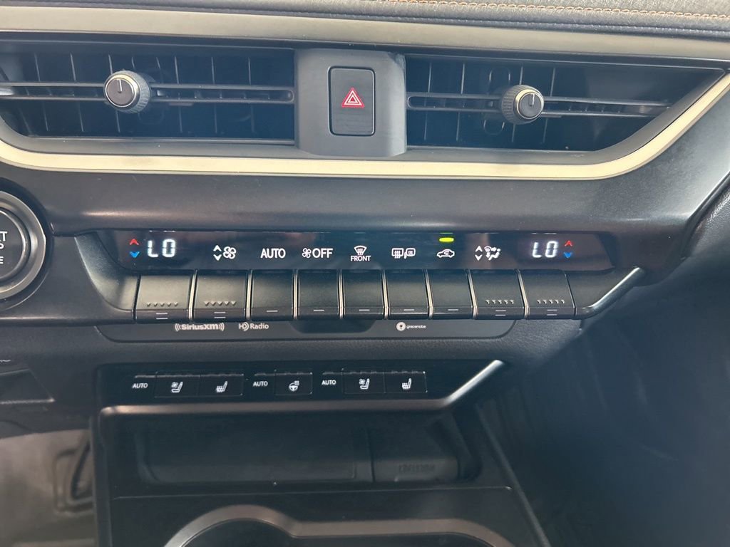 Used 2020 Lexus UX 200 w/ Premium Package image 42