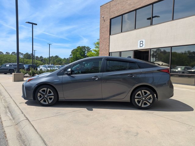 Used 2022 Toyota Prius XLE FWD image 5