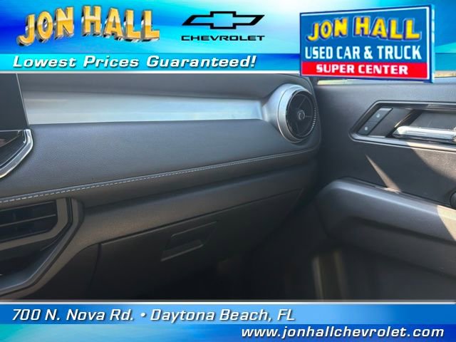 Used 2024 Chevrolet Colorado LT w/ LT Convenience Package image 24
