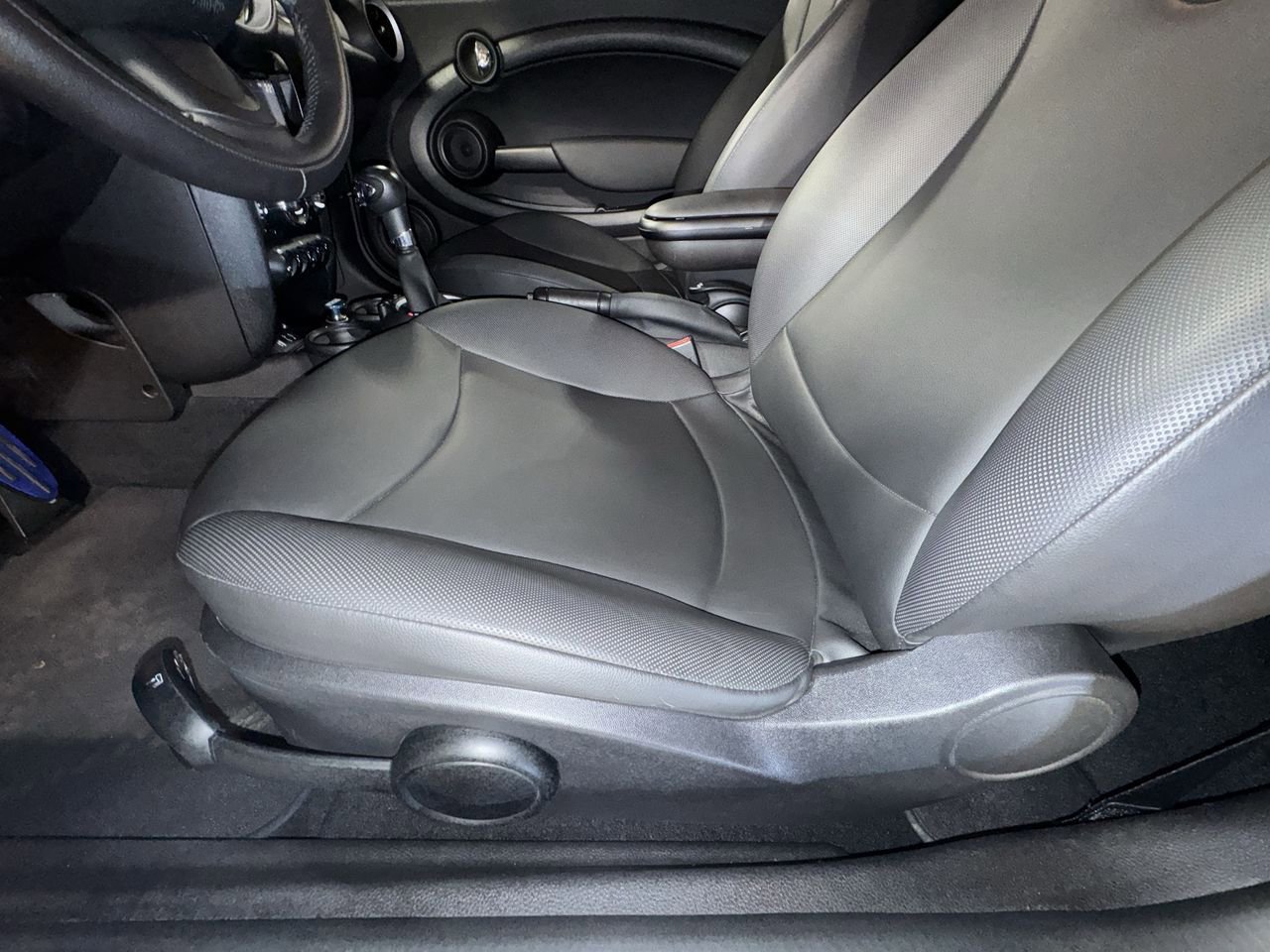 Used 2013 MINI Cooper Hardtop image 17