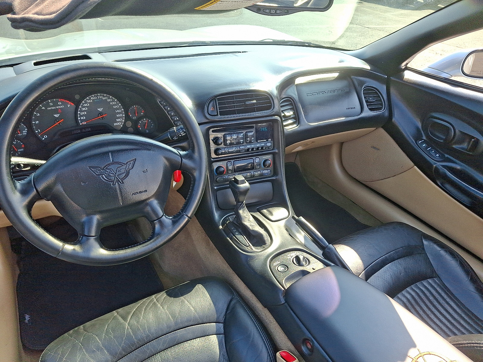 Used 2002 Chevrolet Corvette Convertible w/ Preferred Equipment Group2 image 15