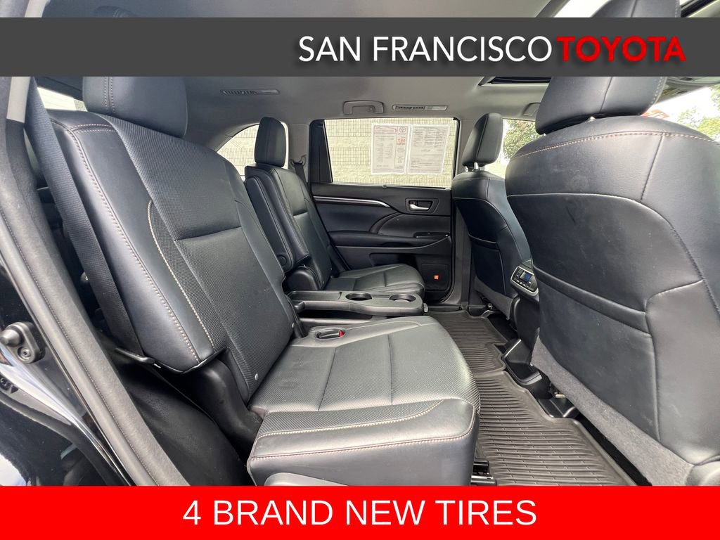 Used 2016 Toyota Highlander Limited image 19
