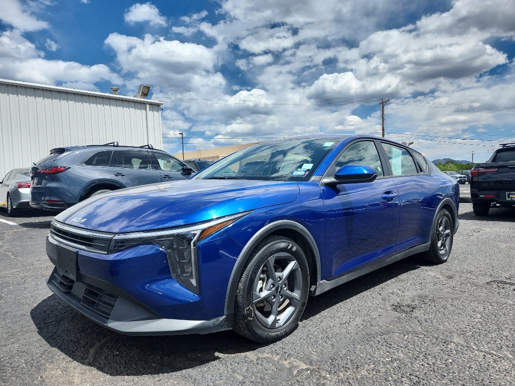 Used 2025 Kia K4 FWD image 32