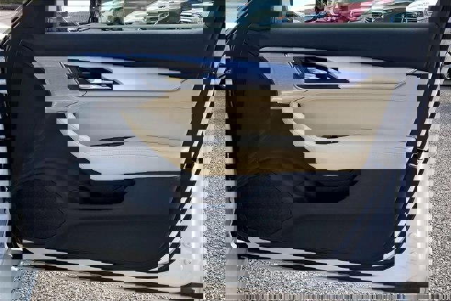 Used 2023 Cadillac CT5 Luxury w/ Sun And Sound Package image 24