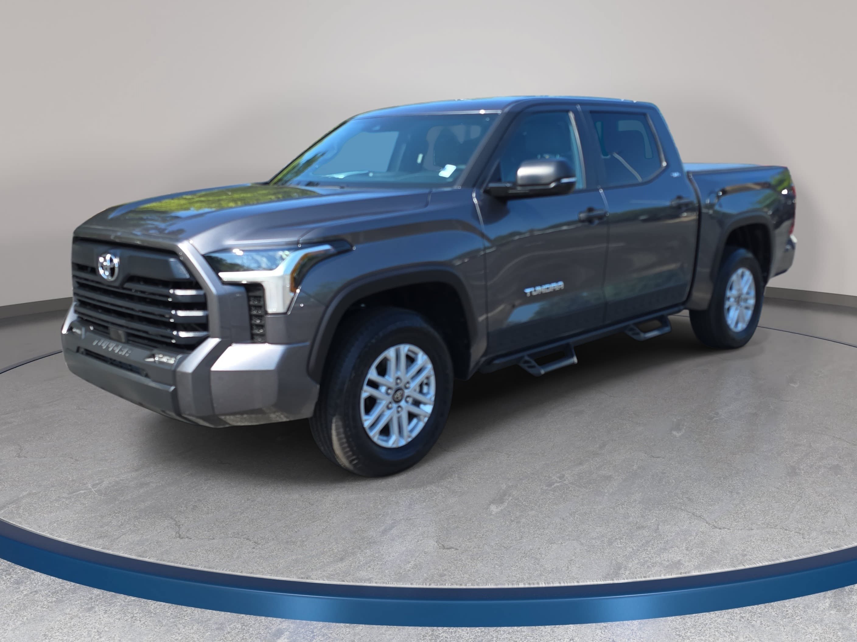 Used 2025 Toyota Tundra SR5 w/ SR5 Convenience Package AWD/4WD image 1