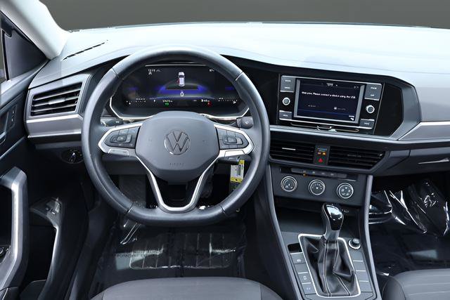 Certified 2024 Volkswagen Jetta S FWD image 16