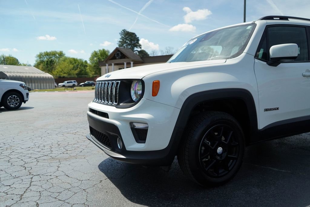 Used 2021 Jeep Renegade Latitude AWD/4WD image 10