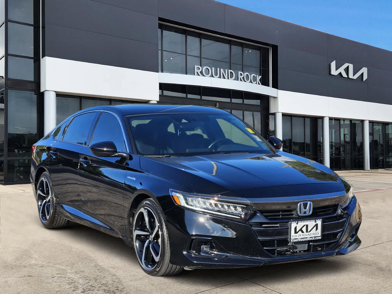 Used 2022 Honda Accord Sport image 3