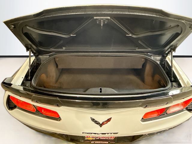 Used 2015 Chevrolet Corvette Z06 w/ 3LZ Preferred Equipment Group image 25