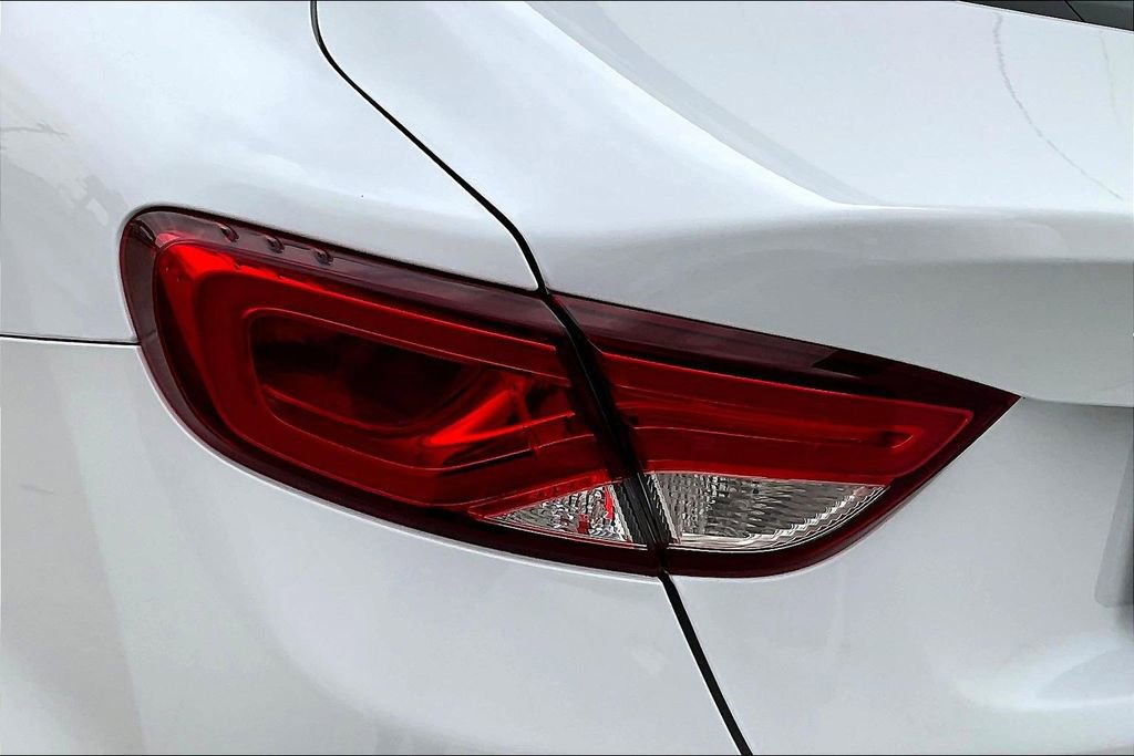 Used 2015 Chrysler 200 S w/ Navigation & Sound Group I image 29