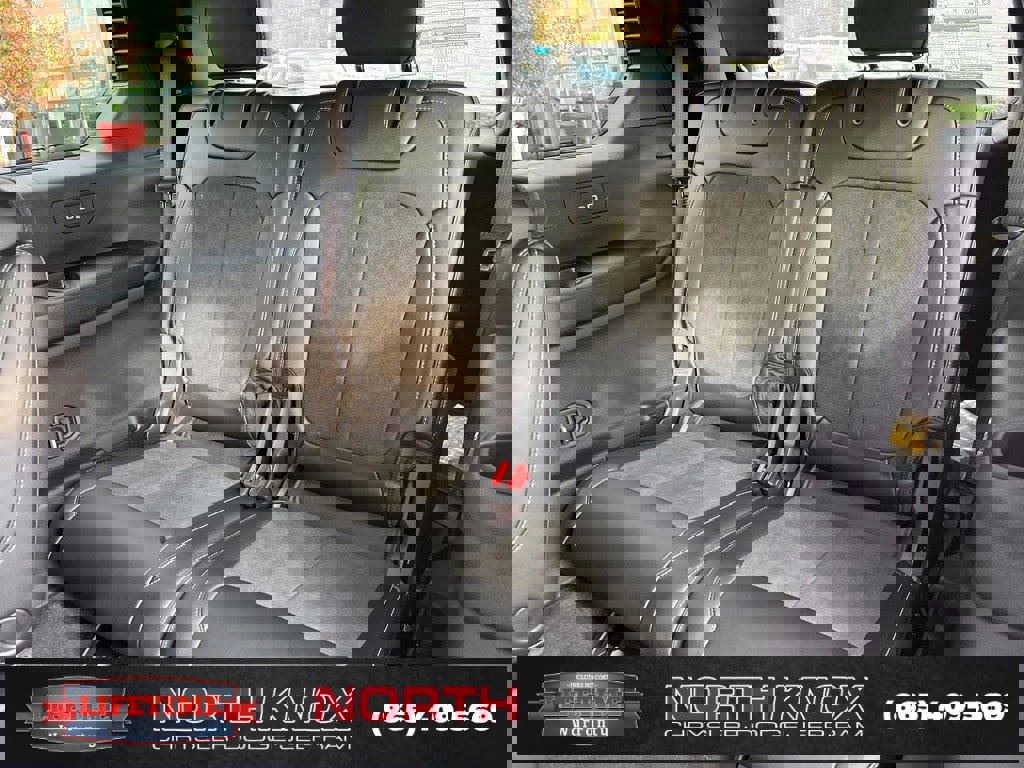 New 2025 Jeep Grand Cherokee L Altitude image 17