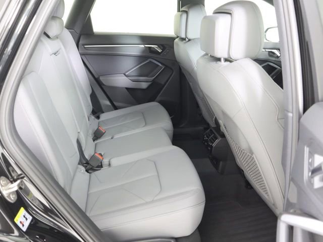 Certified 2025 Audi Q3 2.0T Premium w/ Convenience Package image 14