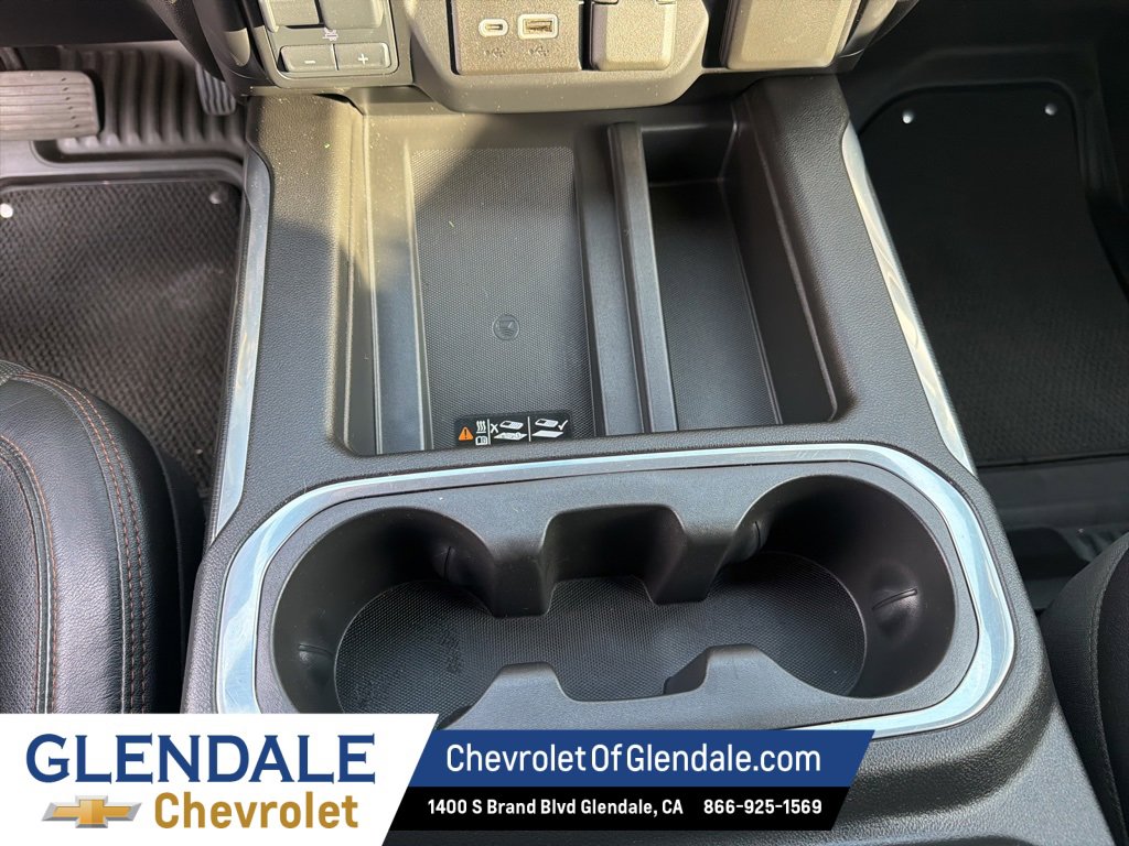 Used 2021 GMC Sierra 2500 AT4 w/ AT4 Premium Plus Package image 11