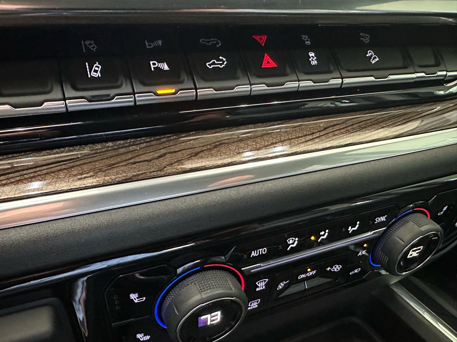 Used 2025 Chevrolet Silverado 2500 LT w/ Trail Boss Package image 45