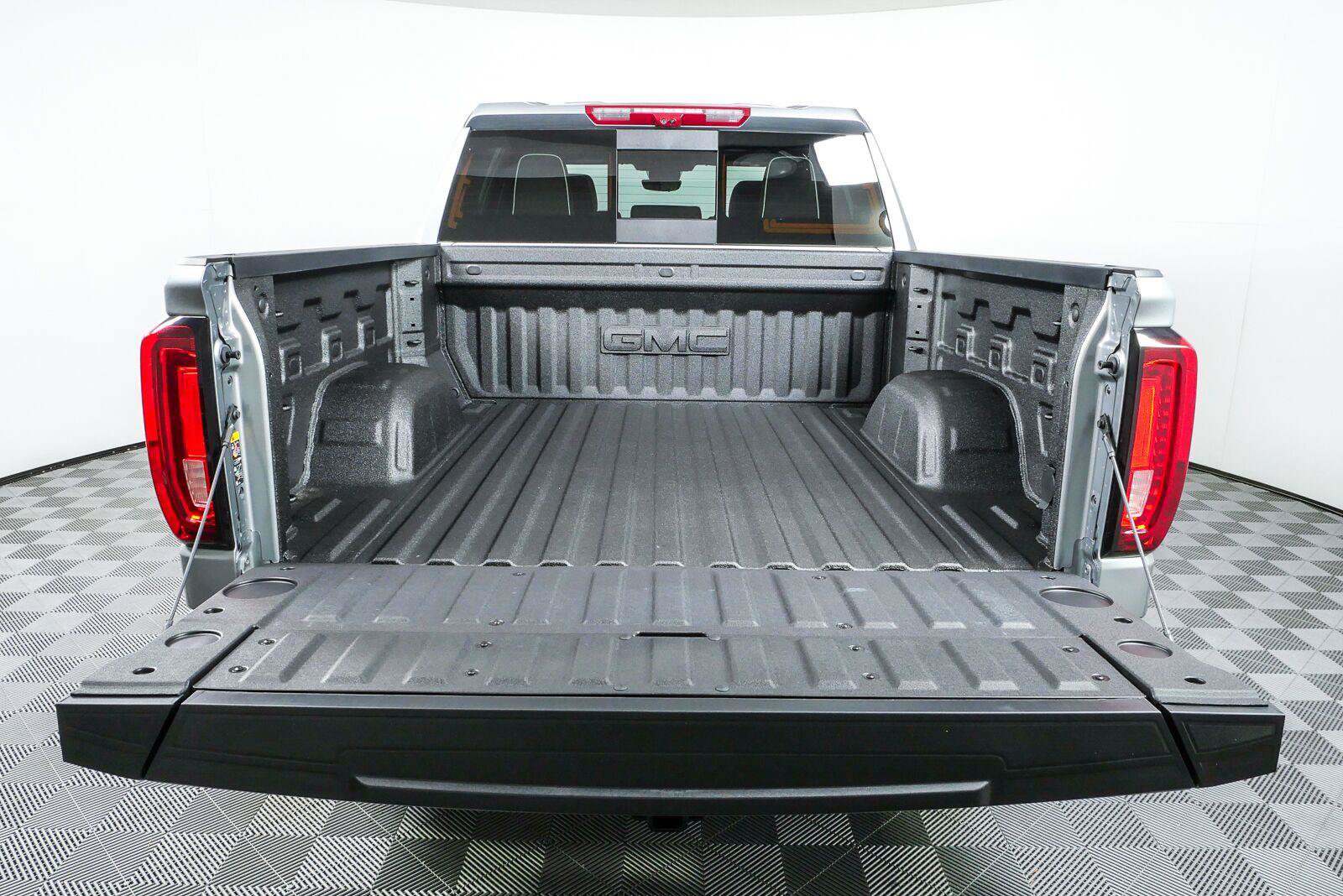 New 2026 GMC Sierra 1500 AT4X AWD/4WD image 32