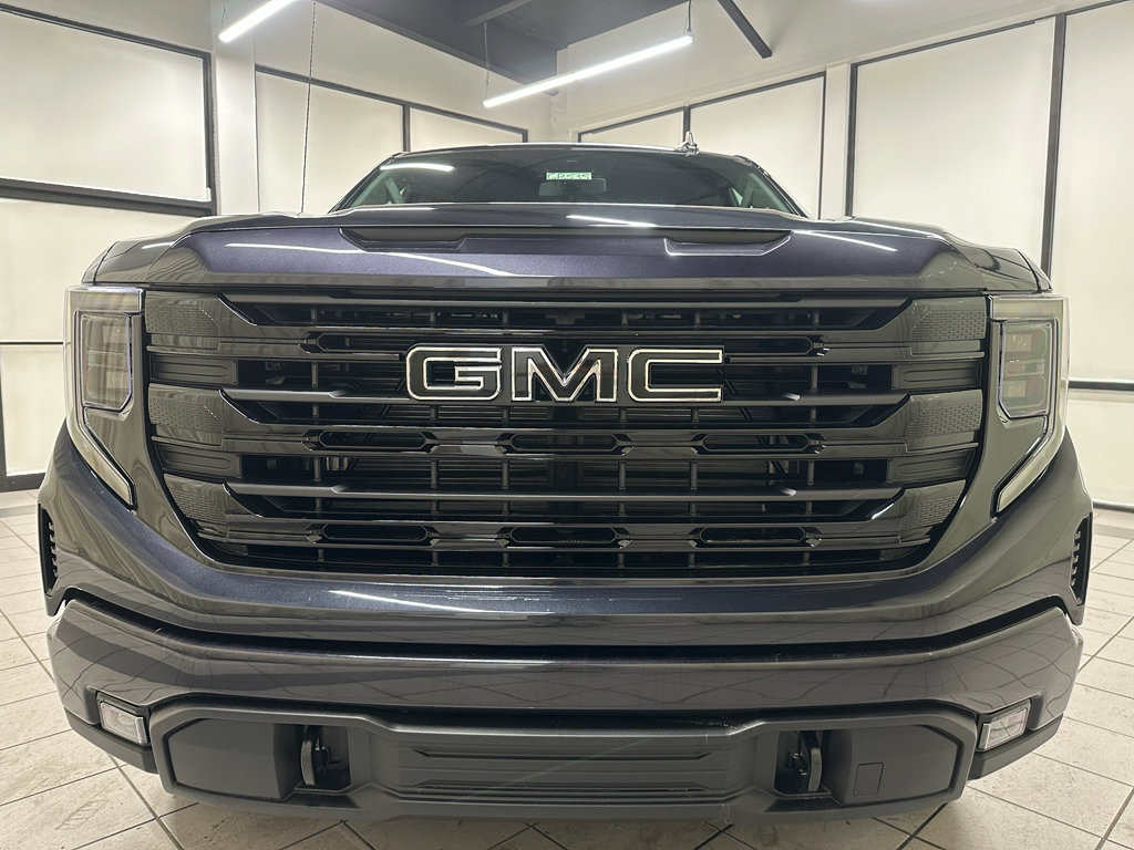 New 2026 GMC Sierra 1500 Elevation w/ LPO, Elevation Black Package image 11
