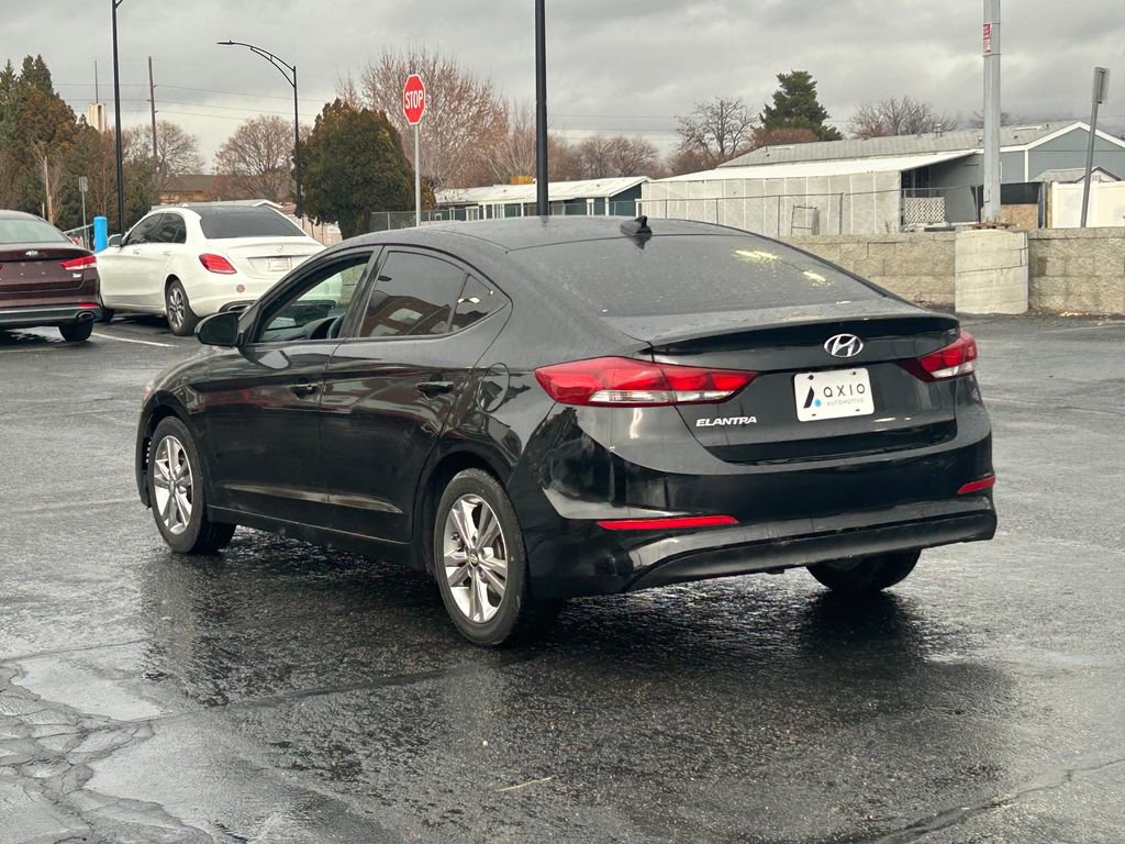 Used 2018 Hyundai Elantra SEL image 6