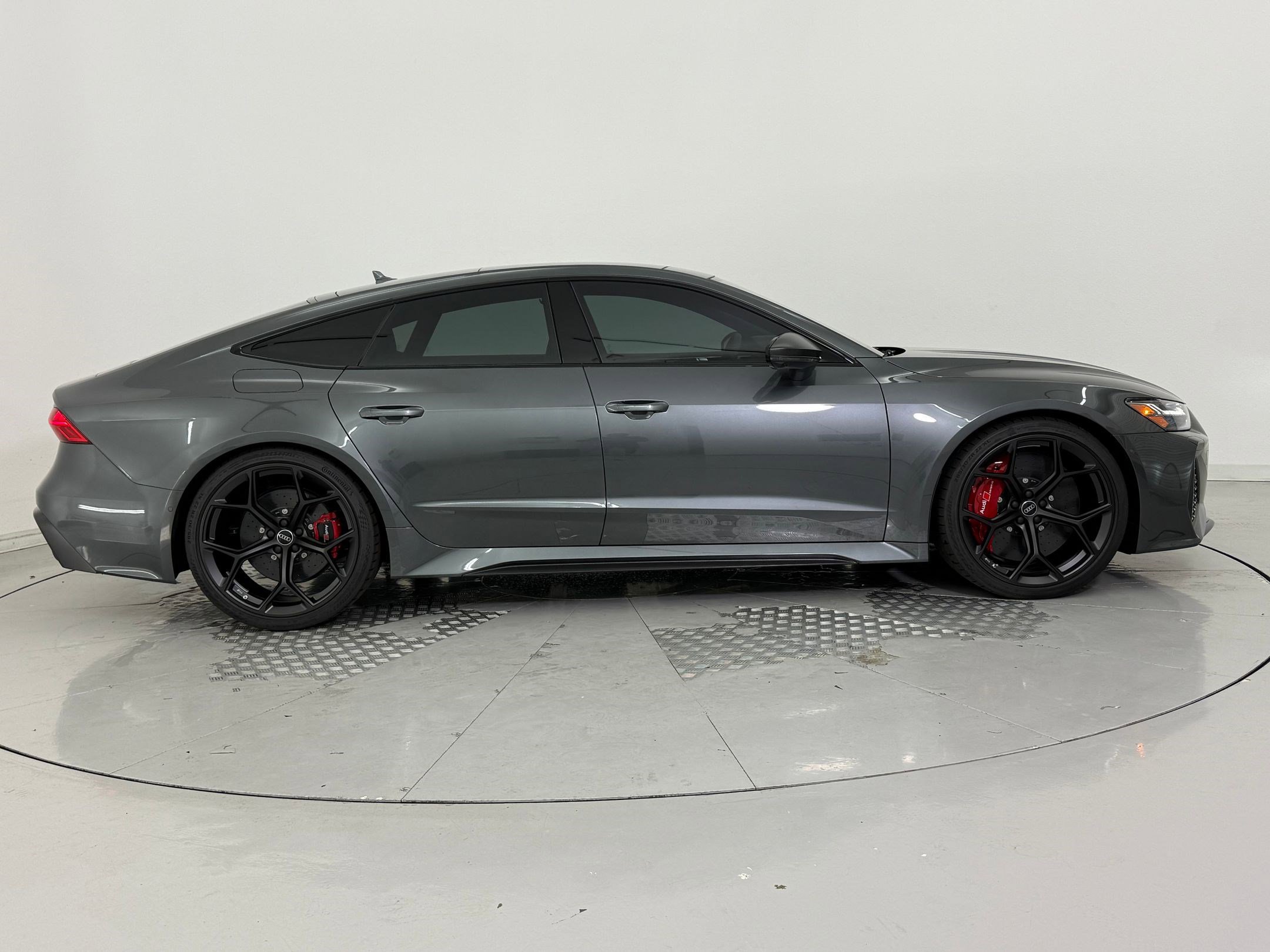 New 2026 Audi RS 7 Performance image 8