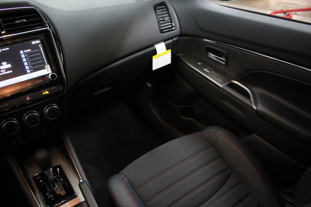 New 2026 Mitsubishi Outlander Sport SE AWD/4WD image 22