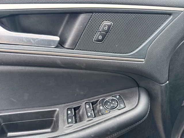 Used 2024 Ford Edge SEL w/ Convenience Package image 20